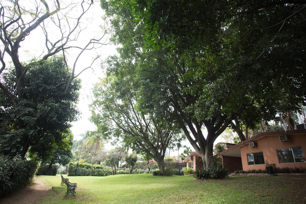 Hotel Jacarandas Cuernavaca Exteriör bild